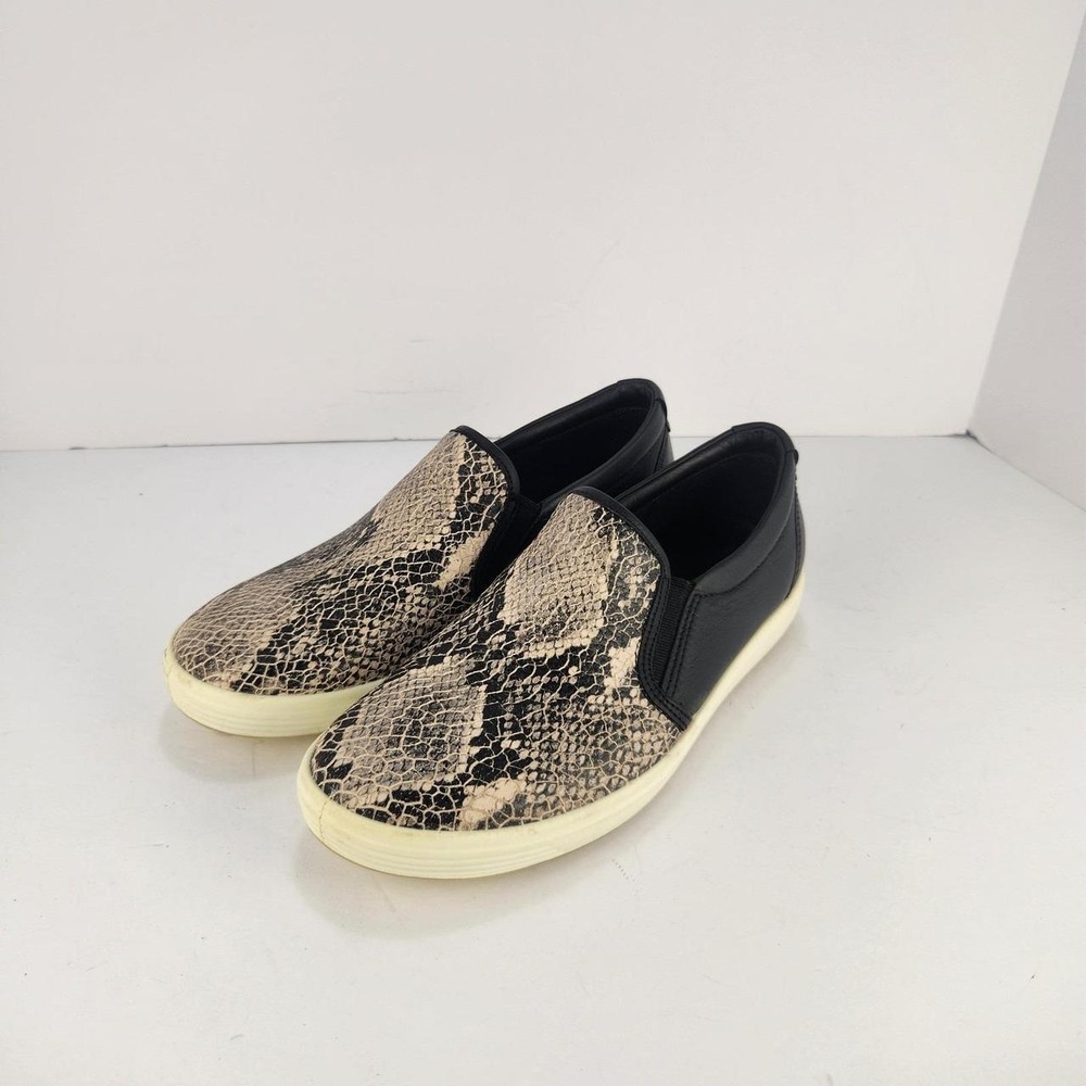 ECCO Women's Size 37 Black Snake Print Slip On Sneakers Casual Comfort Shoes